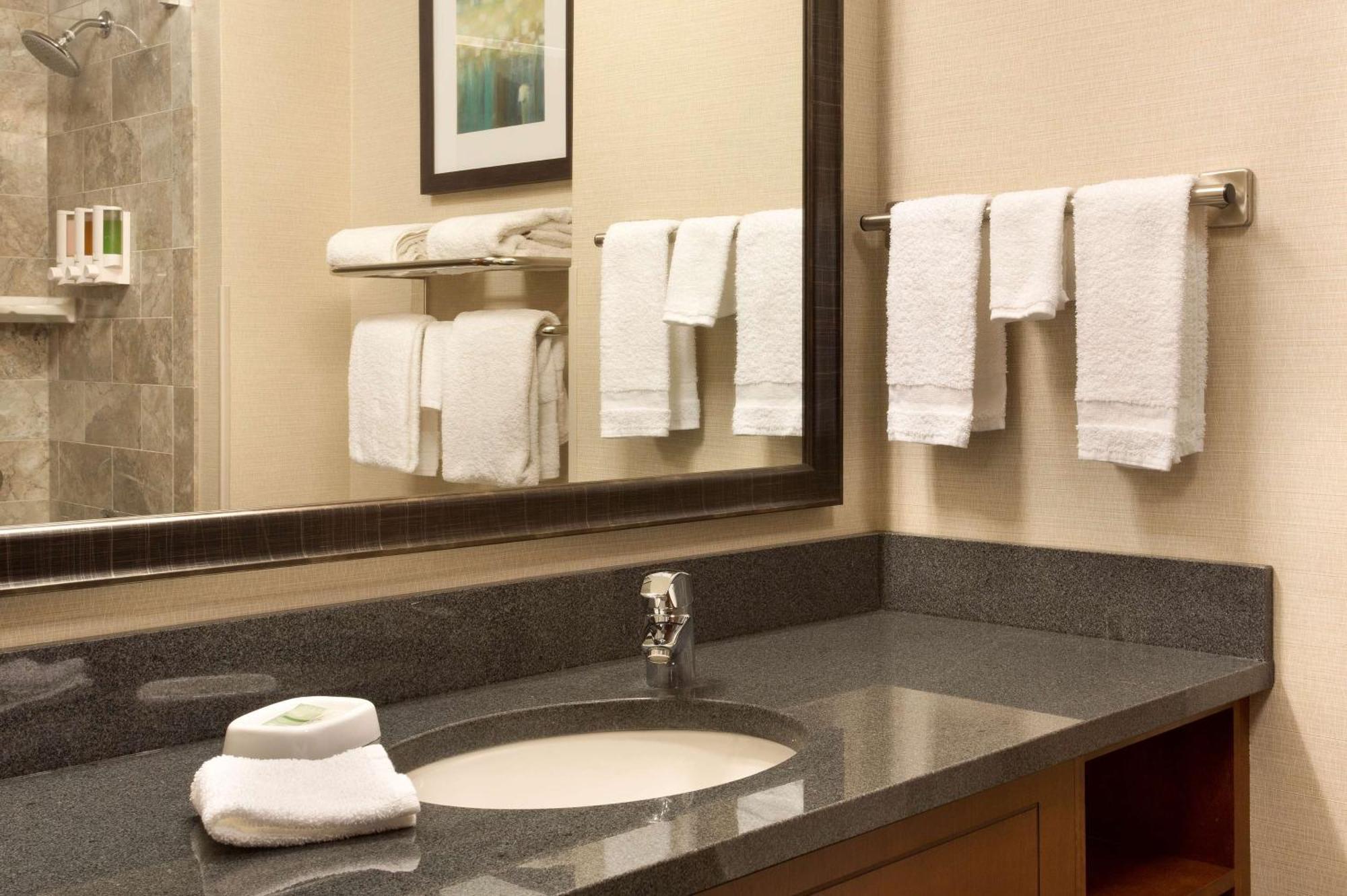 Drury Inn & Suites St. Louis Brentwood מראה חיצוני תמונה